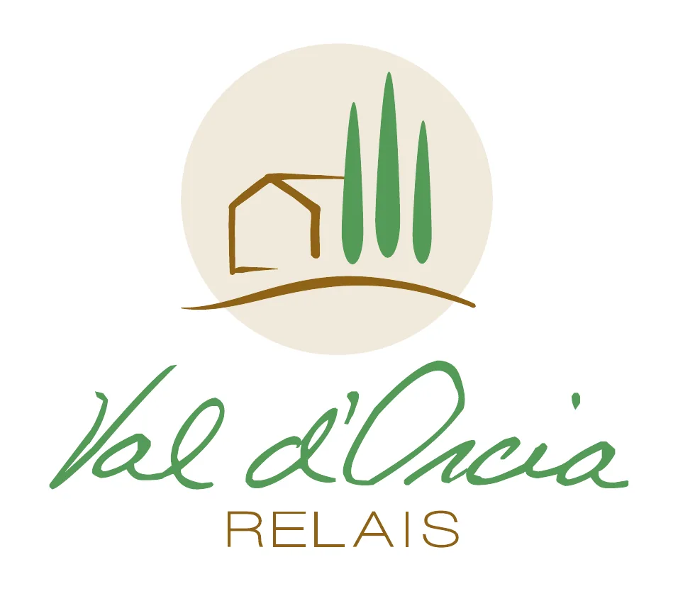Val d'Orcia Relais — Un casale tra i cipressi: logo, 81×71 MM